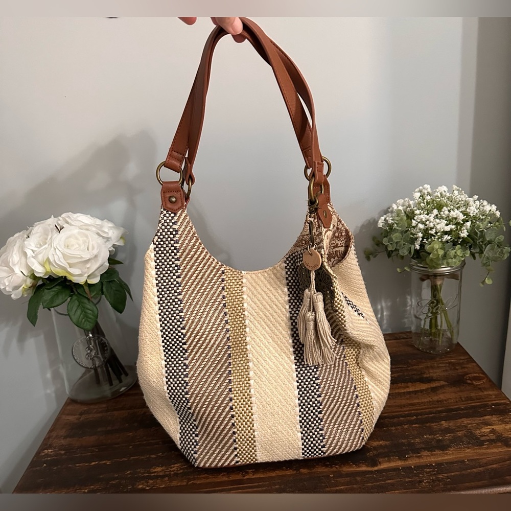 The Sak Roma Shopper